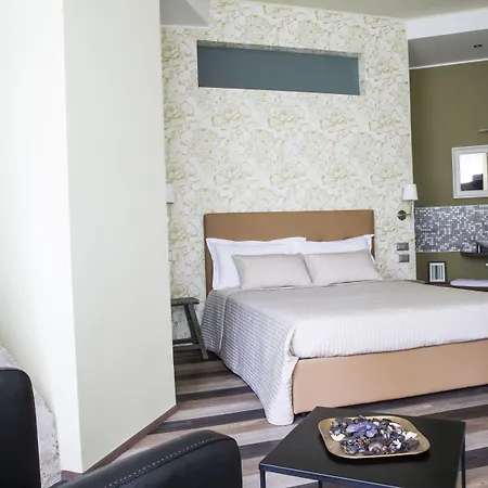 セレンディピティ ルームズ