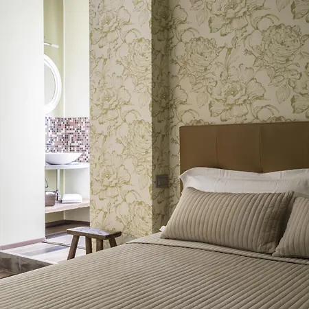 ゲストハウス セレンディピティ ルームズ ミラノ