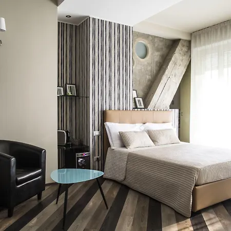 Serendipity 4* Milano